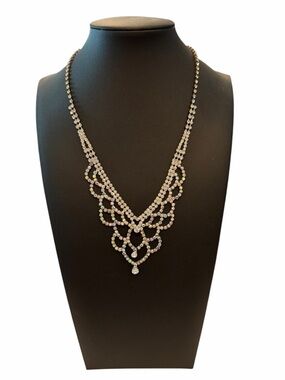 Socialize Rhinestone Bib Necklace Silver Tone Cubic Zirconia‎ Wedding Formal
